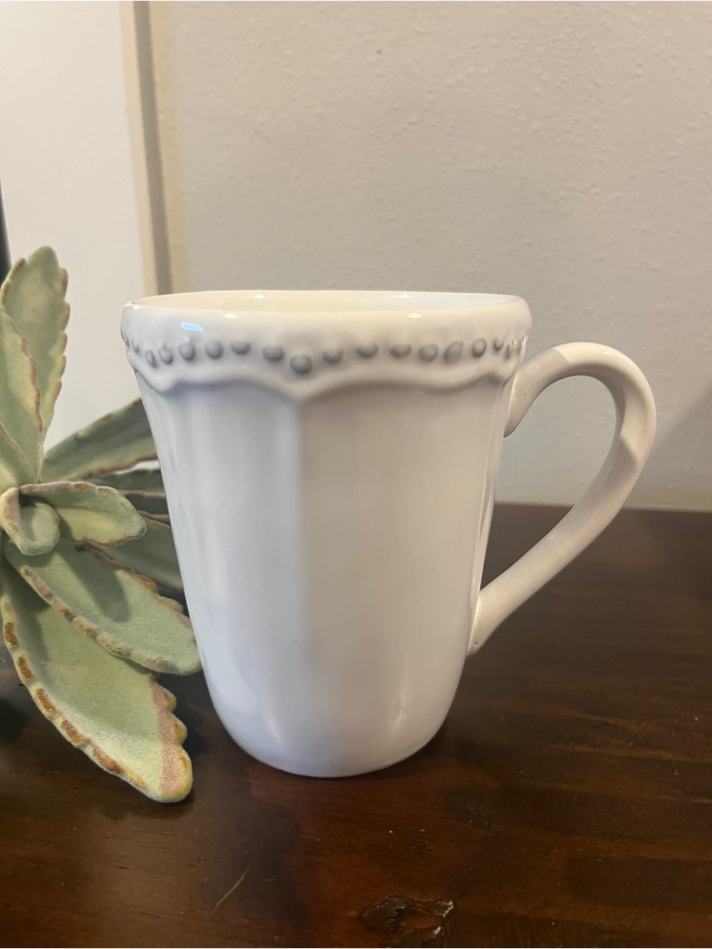 Pottery Barn Leila Mug